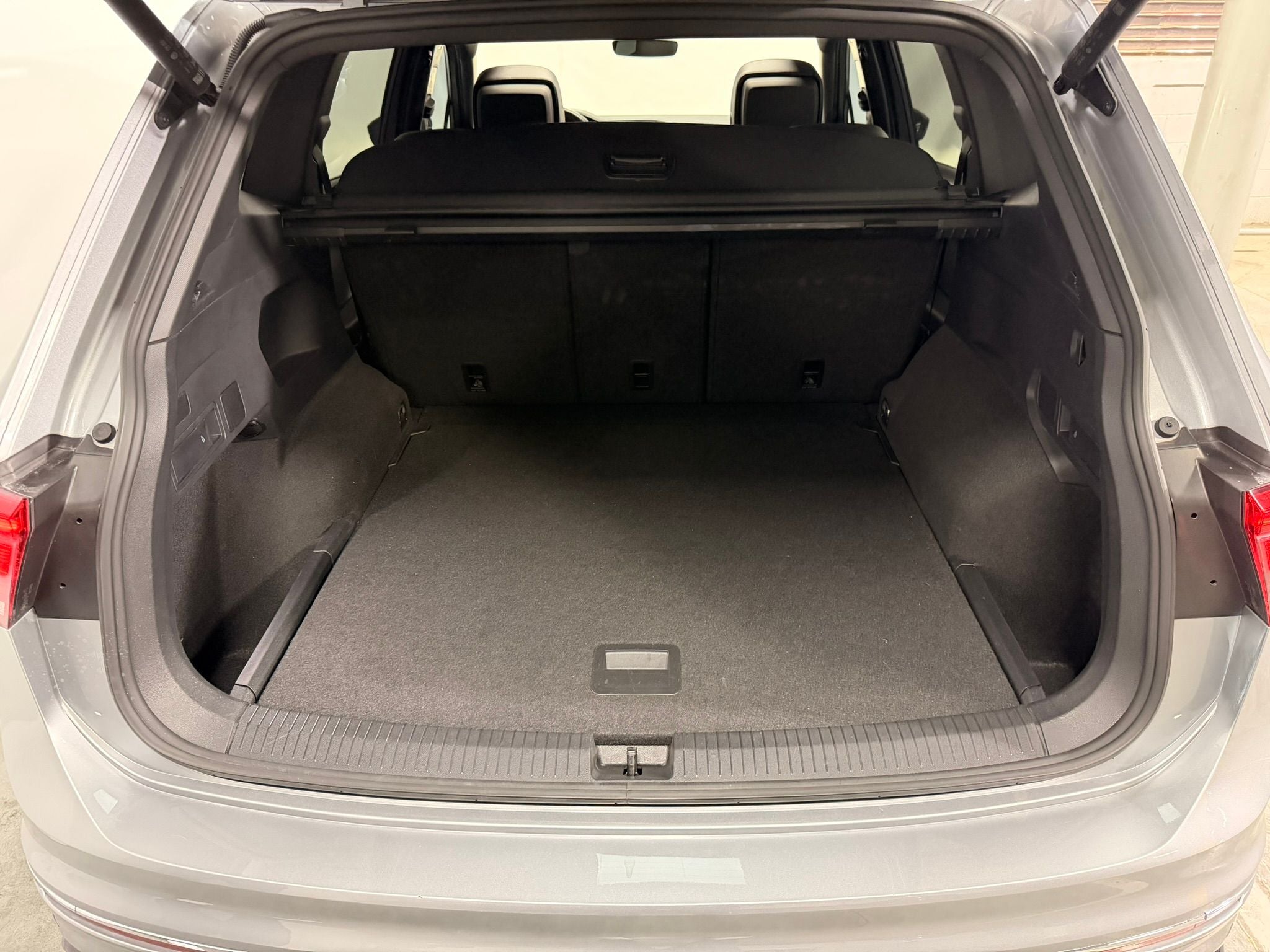 2024 Volkswagen Tiguan 1.4 R-Line At