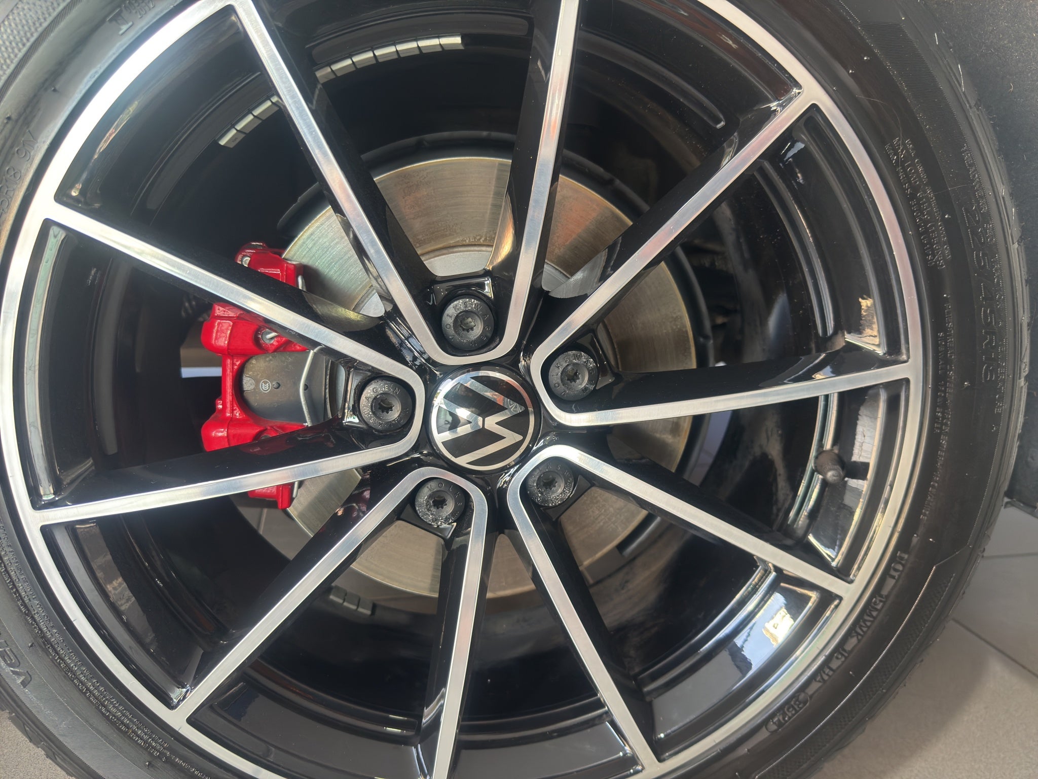 2025 Volkswagen Jetta 2.0 Gli Dsg At