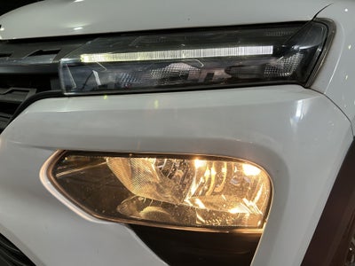 2023 Renault Kwid 1.0 Iconic Mt