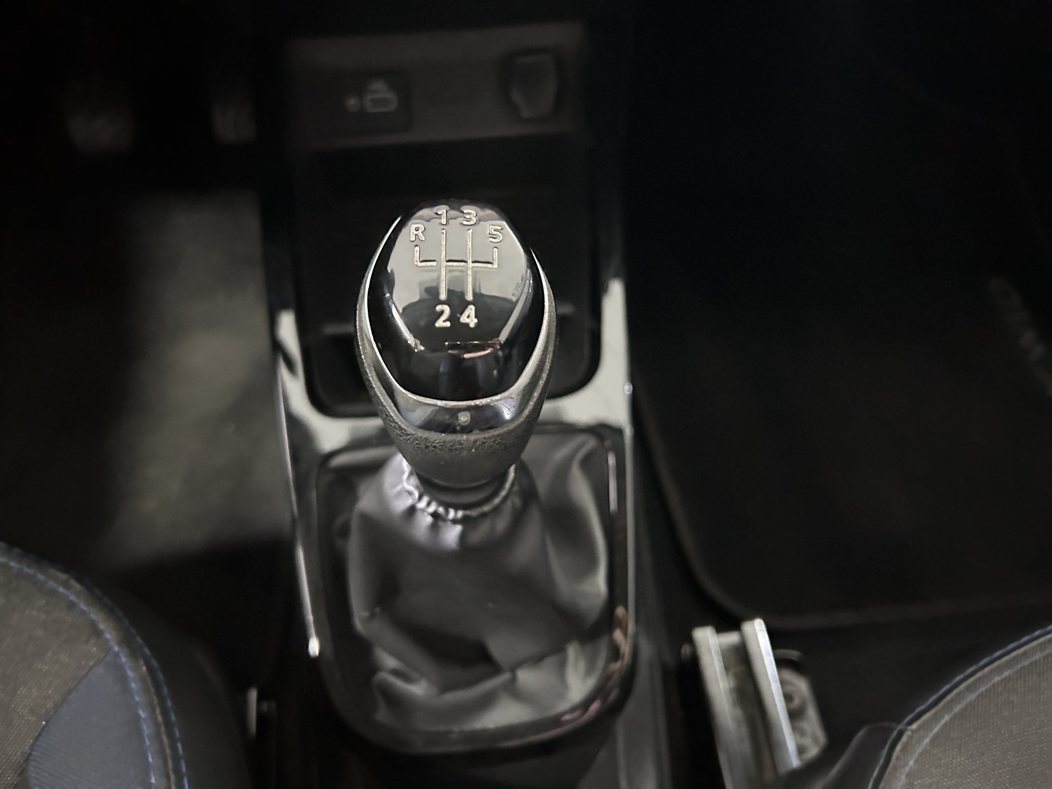 2023 Renault Kwid 1.0 Iconic Mt