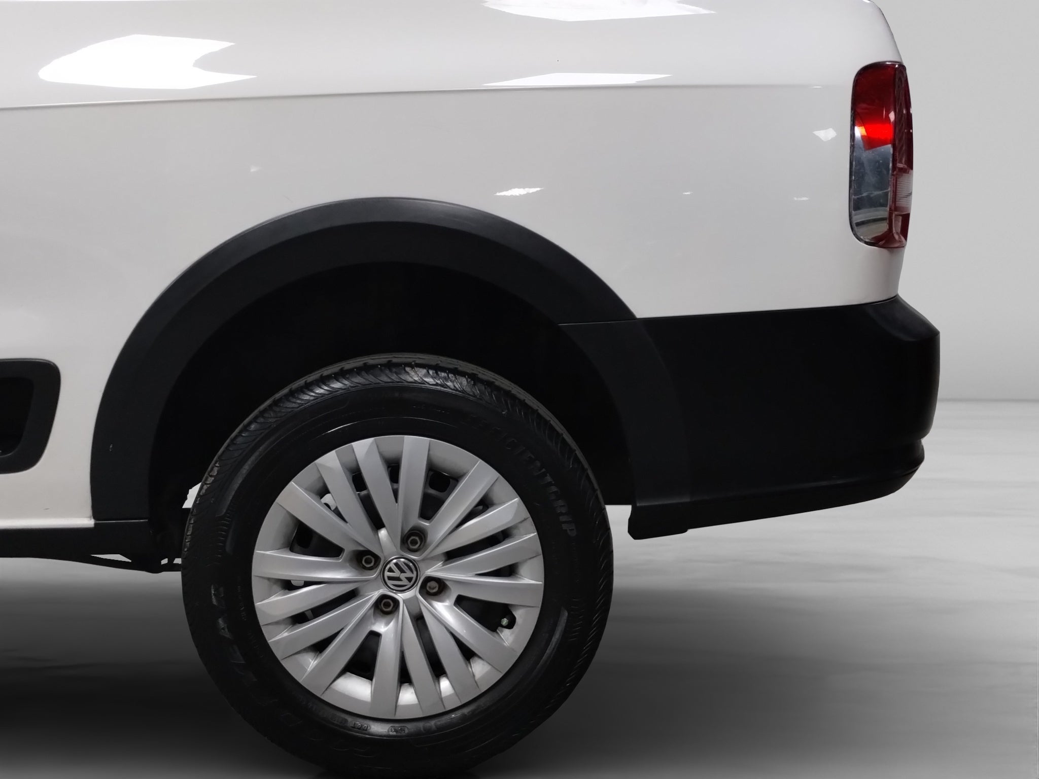 2023 Volkswagen Saveiro 1.6 Robust Mt