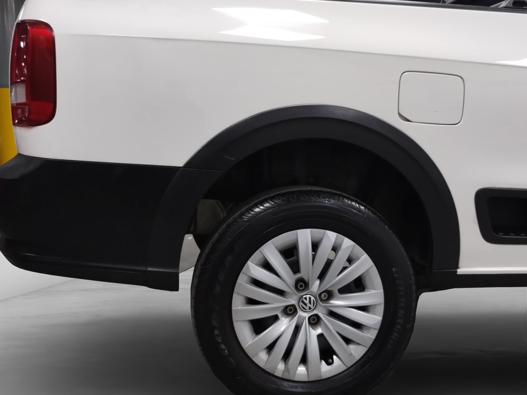 2023 Volkswagen Saveiro 1.6 Robust Mt