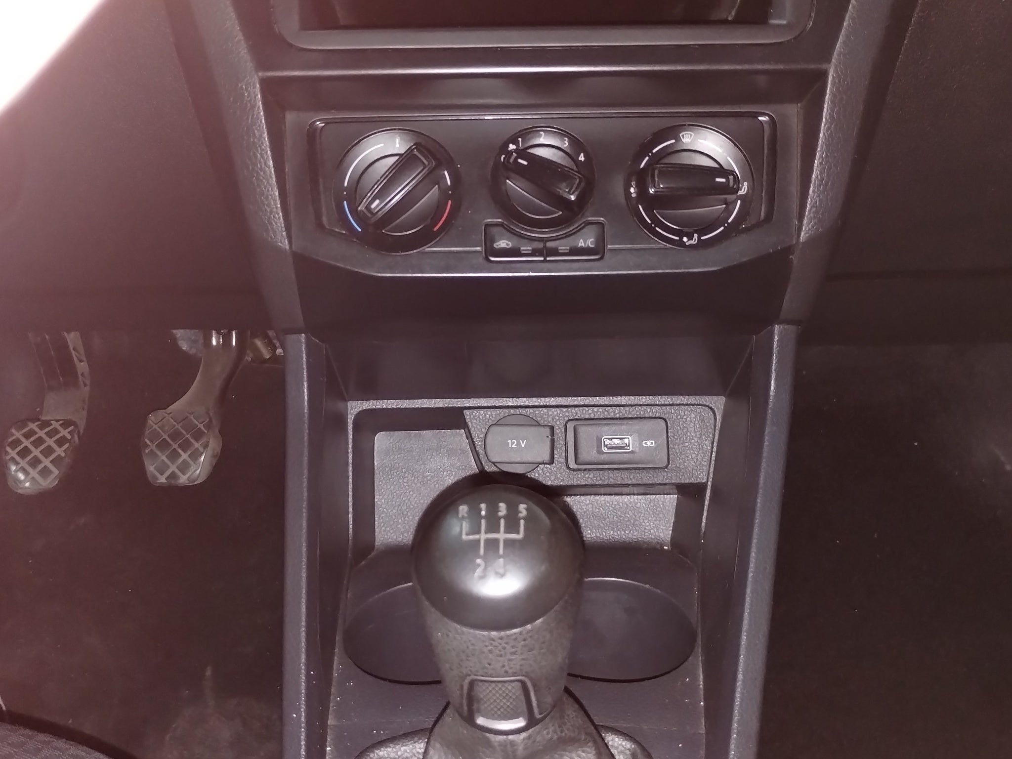 2023 Volkswagen Saveiro 1.6 Robust Mt