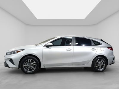 2024 Kia Forte 2.0 Lxs At