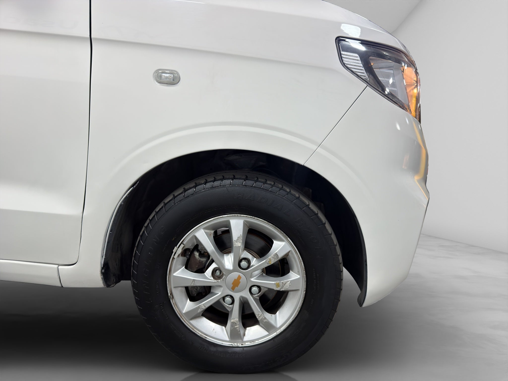 2024 Chevrolet Tornado 1.5 Van Cargo Ls Mt