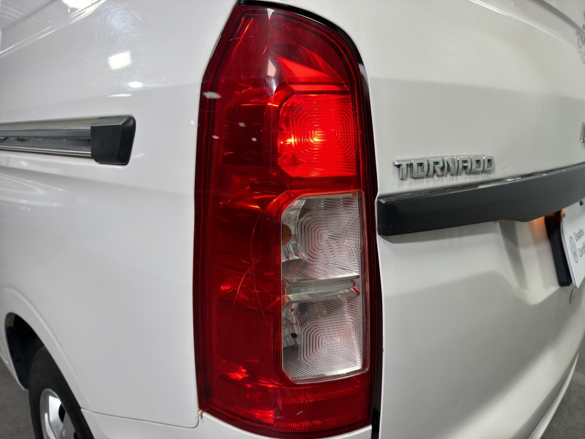 2024 Chevrolet Tornado 1.5 Van Cargo Ls Mt