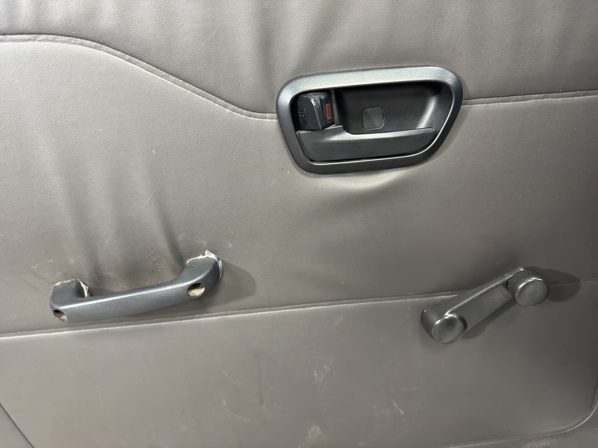2024 Chevrolet Tornado 1.5 Van Cargo Ls Mt