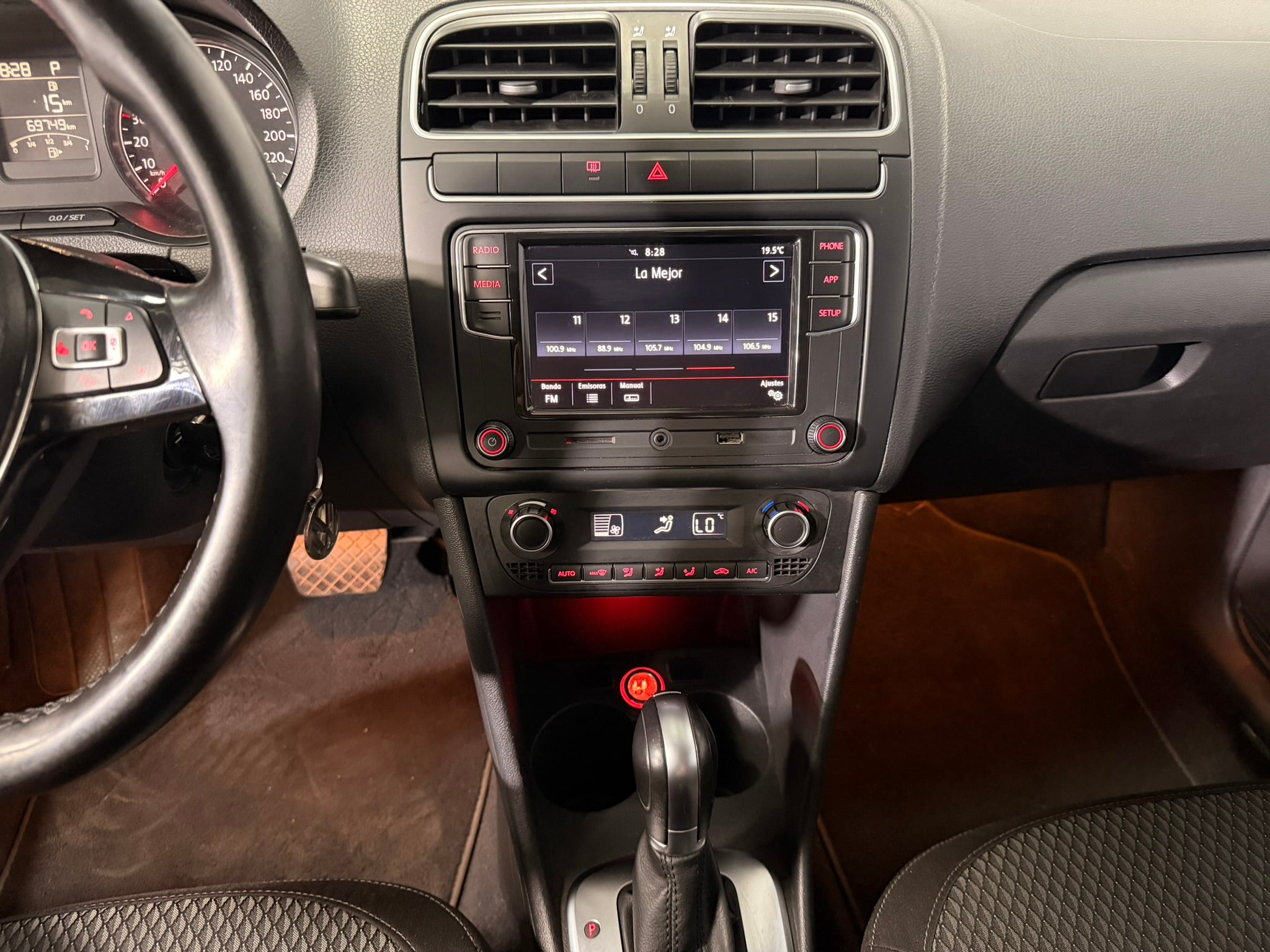 2019 Volkswagen Vento 1.6 Highline At