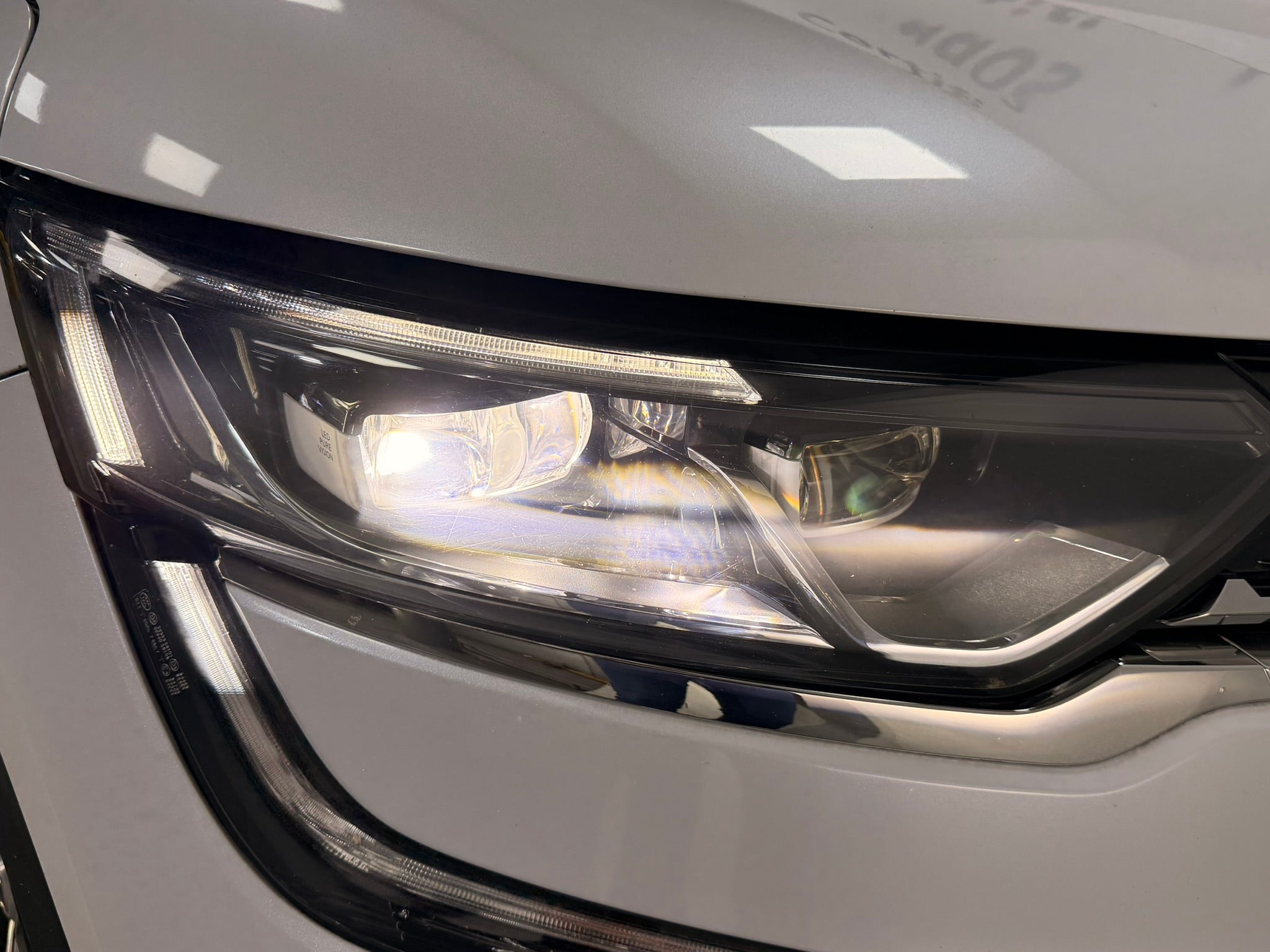 2020 Renault Koleos 2.5 Iconic Piel Cvt