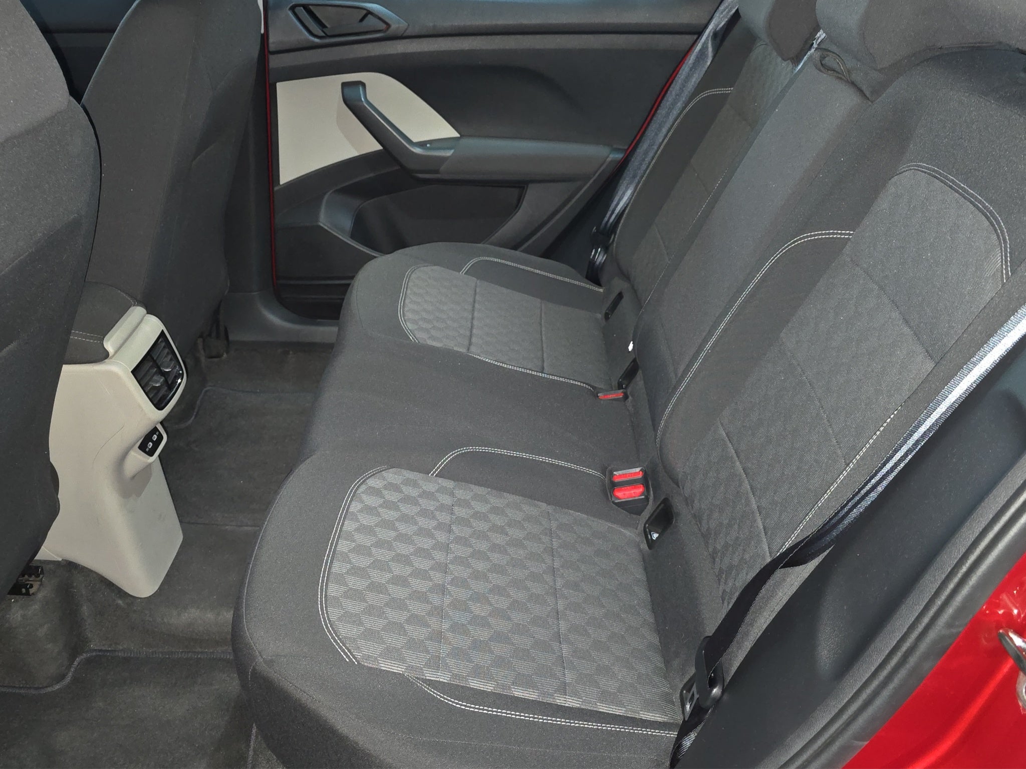 2025 Volkswagen Taigun 1.6 Trendline Mt