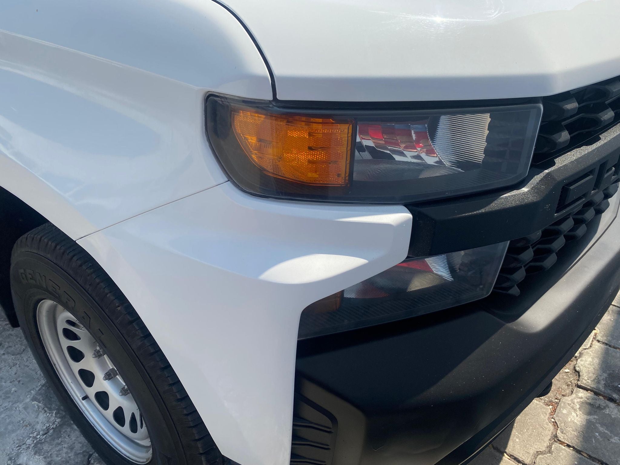 2020 Chevrolet Silverado 2 PTS CABINA REGULAR