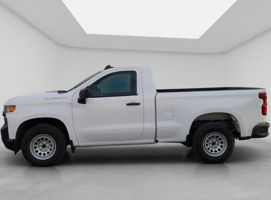 2020 Chevrolet Silverado 2 PTS CABINA REGULAR