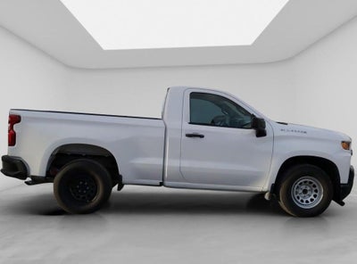 2020 Chevrolet Silverado 2 PTS CABINA REGULAR