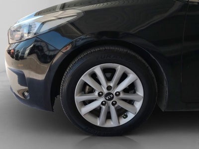 2018 Kia Forte 2.0 EX 4 p At