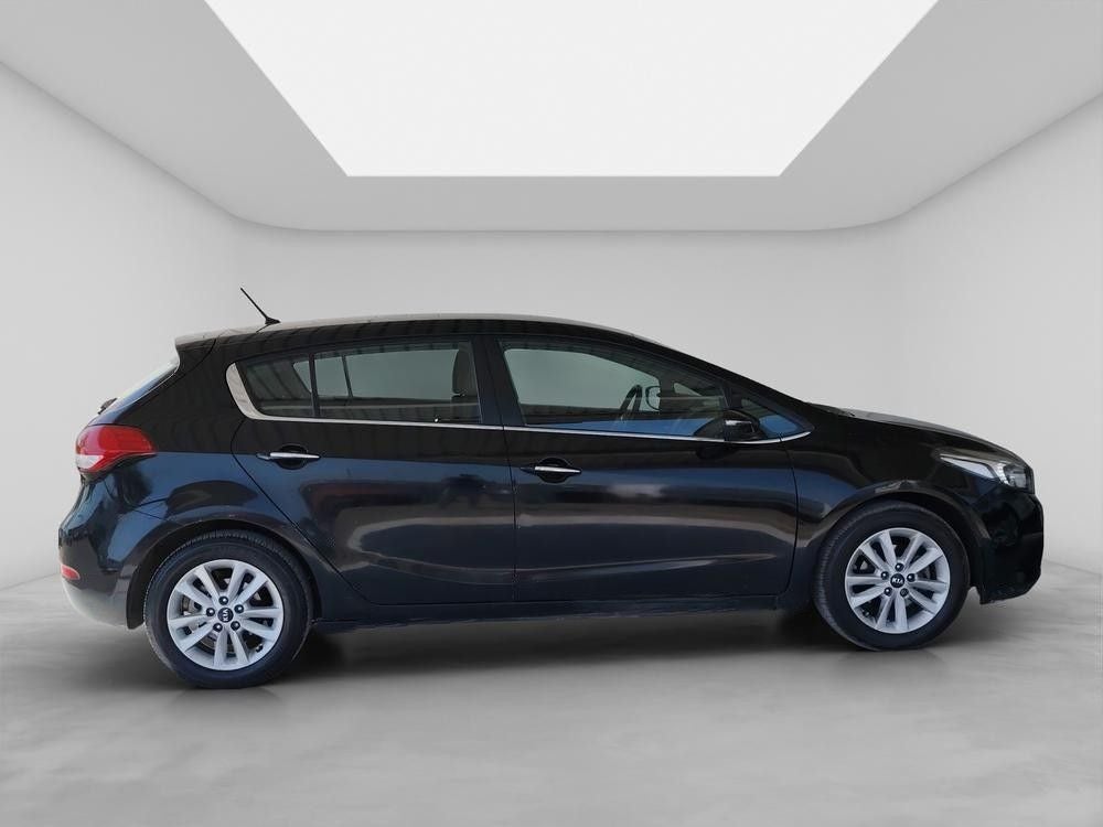 2018 Kia Forte 2.0 EX 4 p At