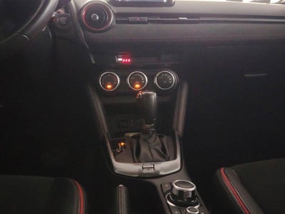 2025 Mazda Mazda 2 2.0 Signature HB At