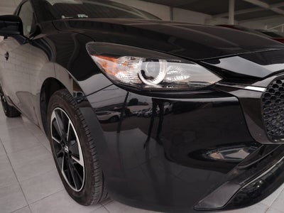 2025 Mazda Mazda 2 2.0 Signature HB At