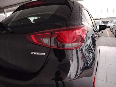 2025 Mazda Mazda 2 2.0 Signature HB At