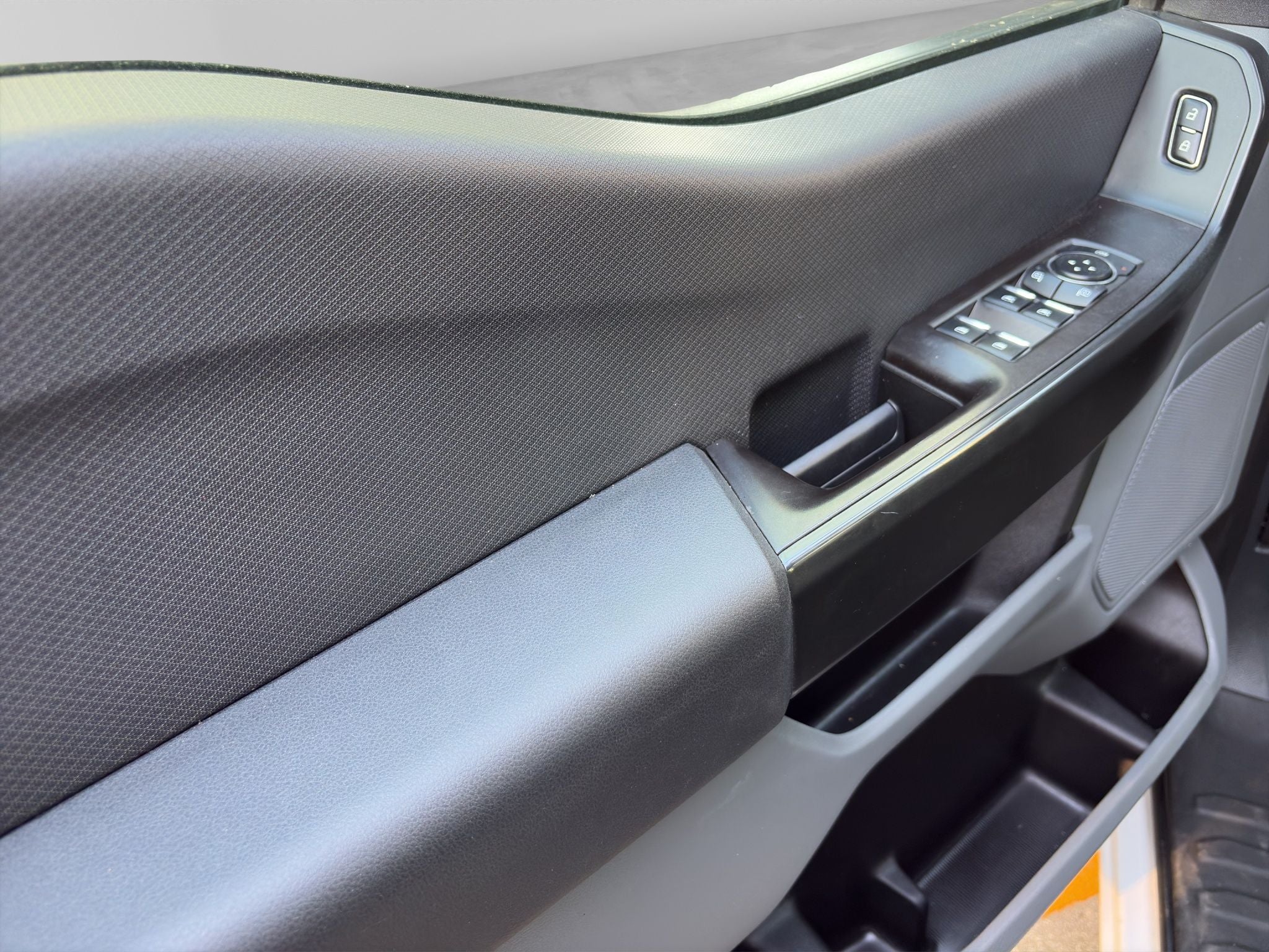 2023 Ford F-150 3.3 XL Doble Cabina V6 4x2 At