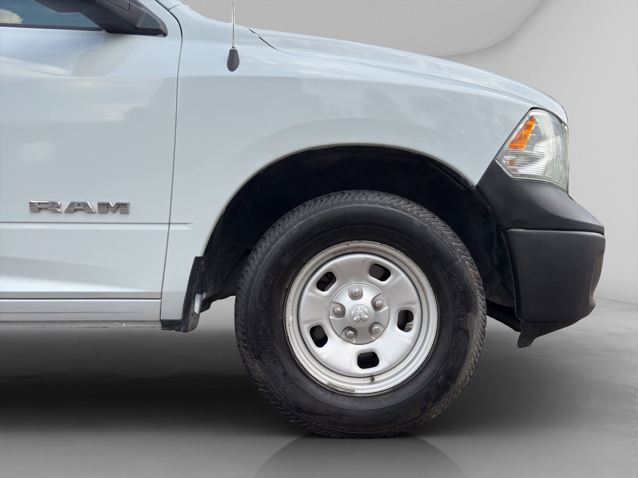 2020 RAM 1500 3.3 V6 XL Cab Regular 4x2 AT