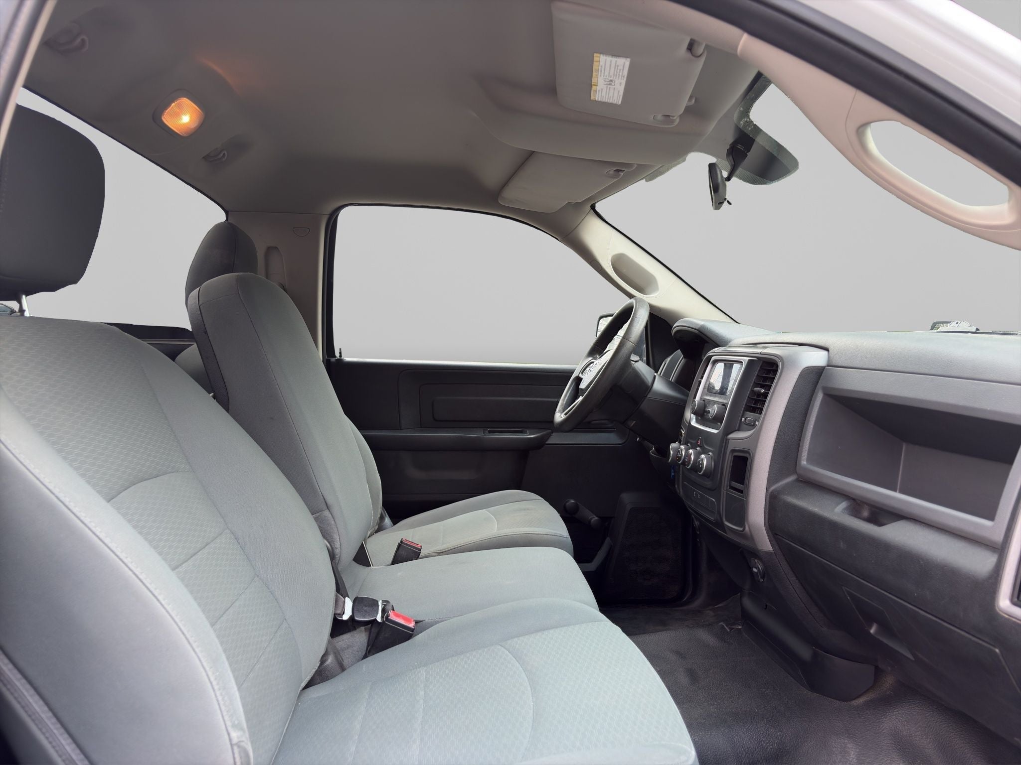 2020 RAM 1500 3.3 V6 XL Cab Regular 4x2 AT
