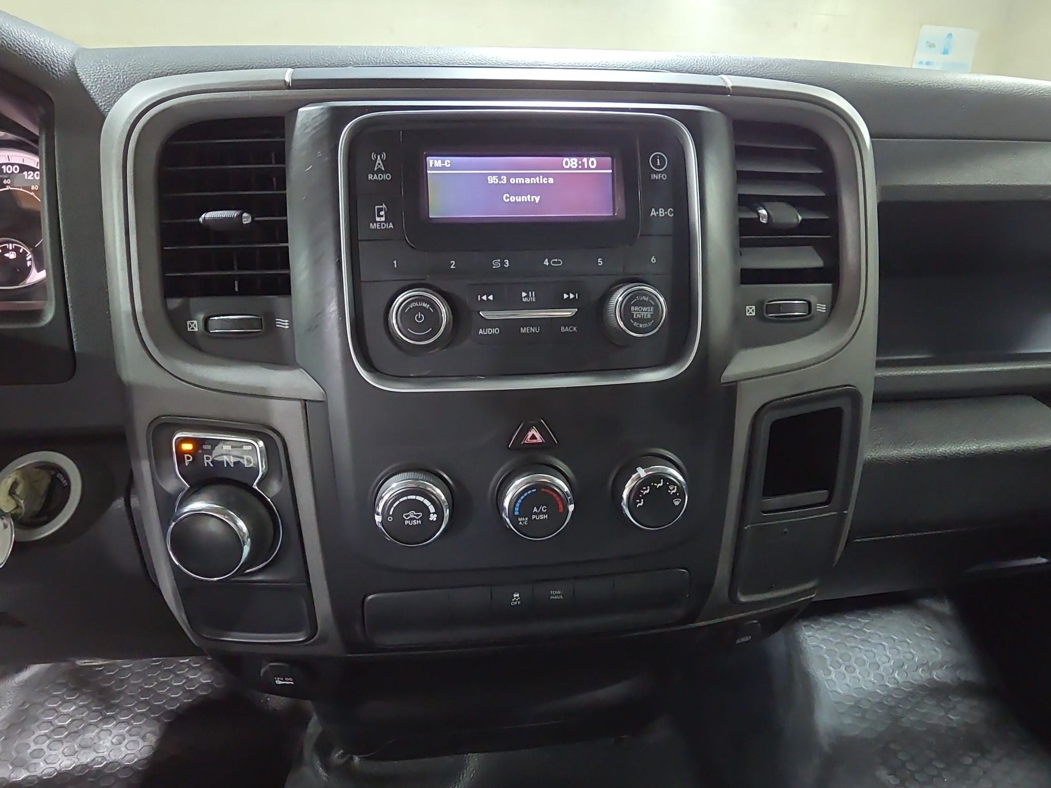 2020 RAM 1500 3.3 V6 XL Cab Regular 4x2 AT