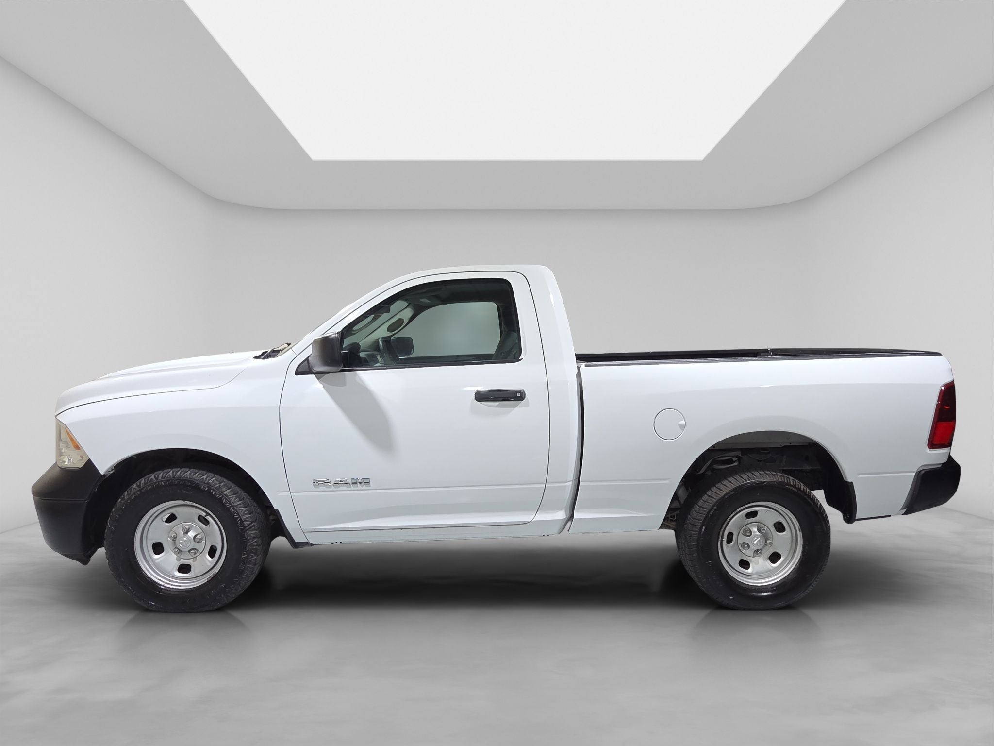 2020 RAM 1500 3.3 V6 XL Cab Regular 4x2 AT