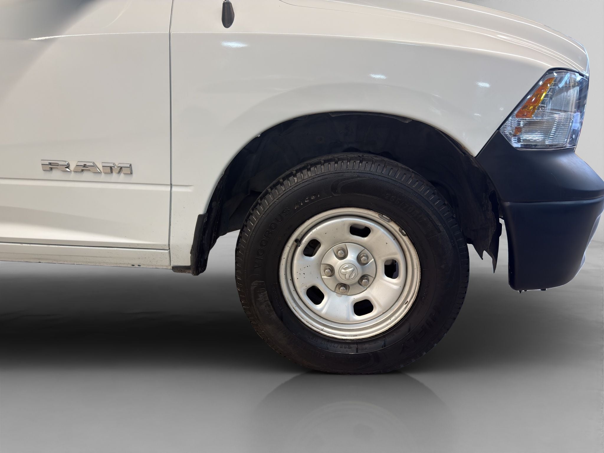 2020 RAM 1500 3.3 V6 XL Cab Regular 4x2 AT
