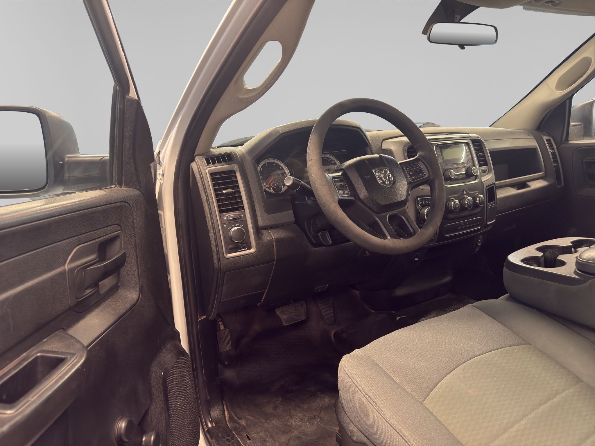 2020 RAM 1500 3.3 V6 XL Cab Regular 4x2 AT