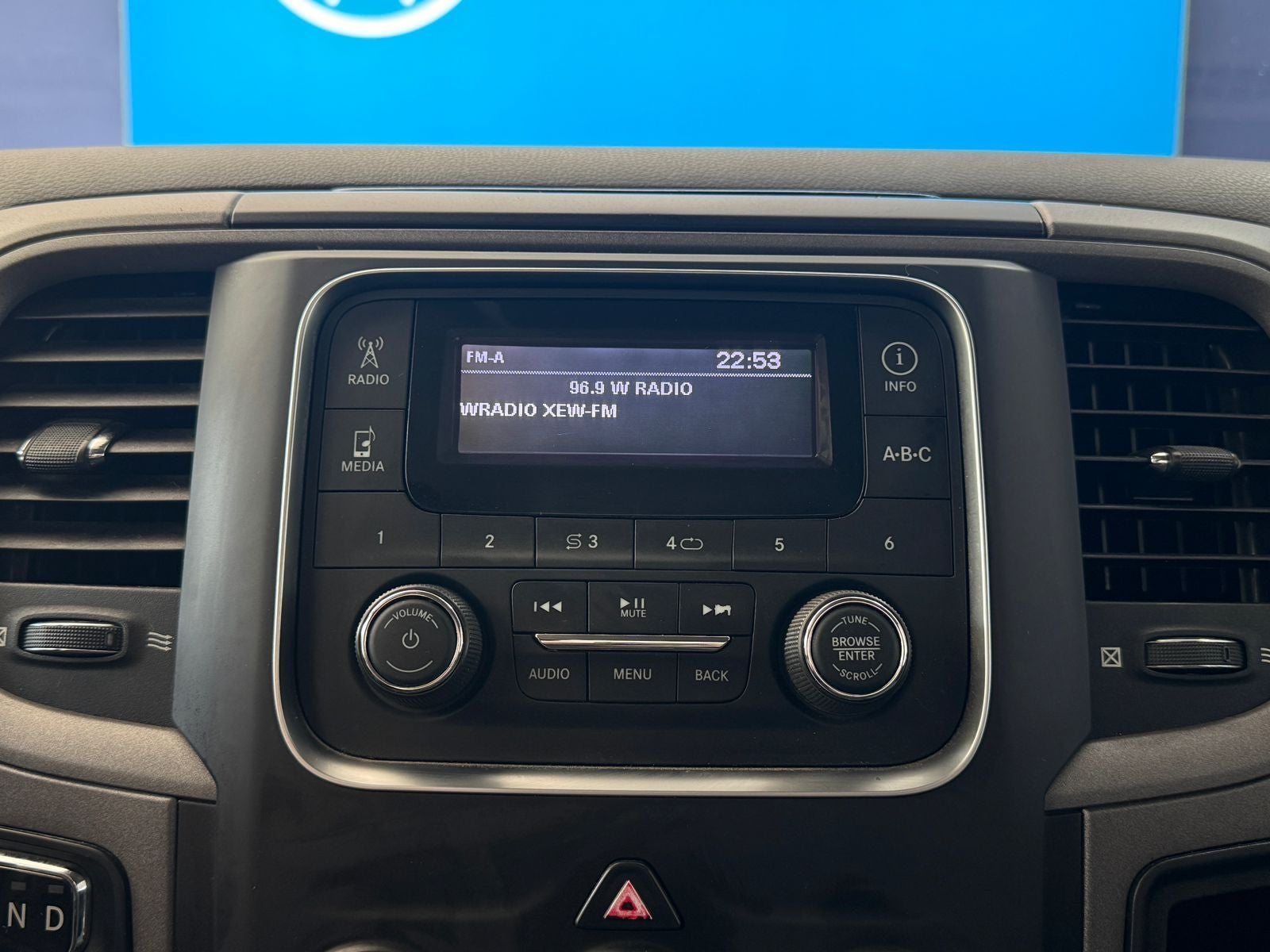 2020 RAM 1500 3.3 V6 XL Cab Regular 4x2 AT