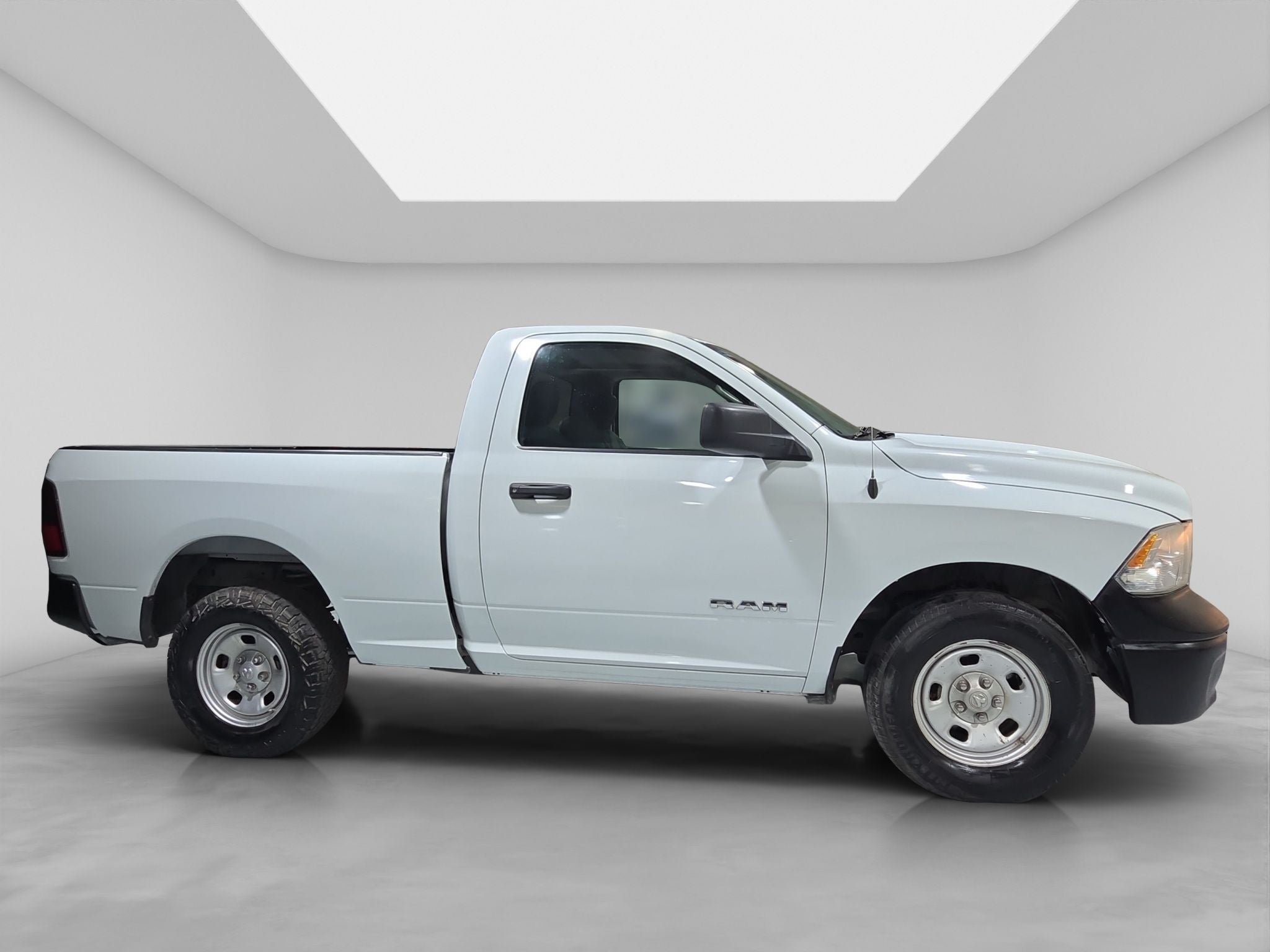 2020 RAM 1500 3.3 V6 XL Cab Regular 4x2 AT
