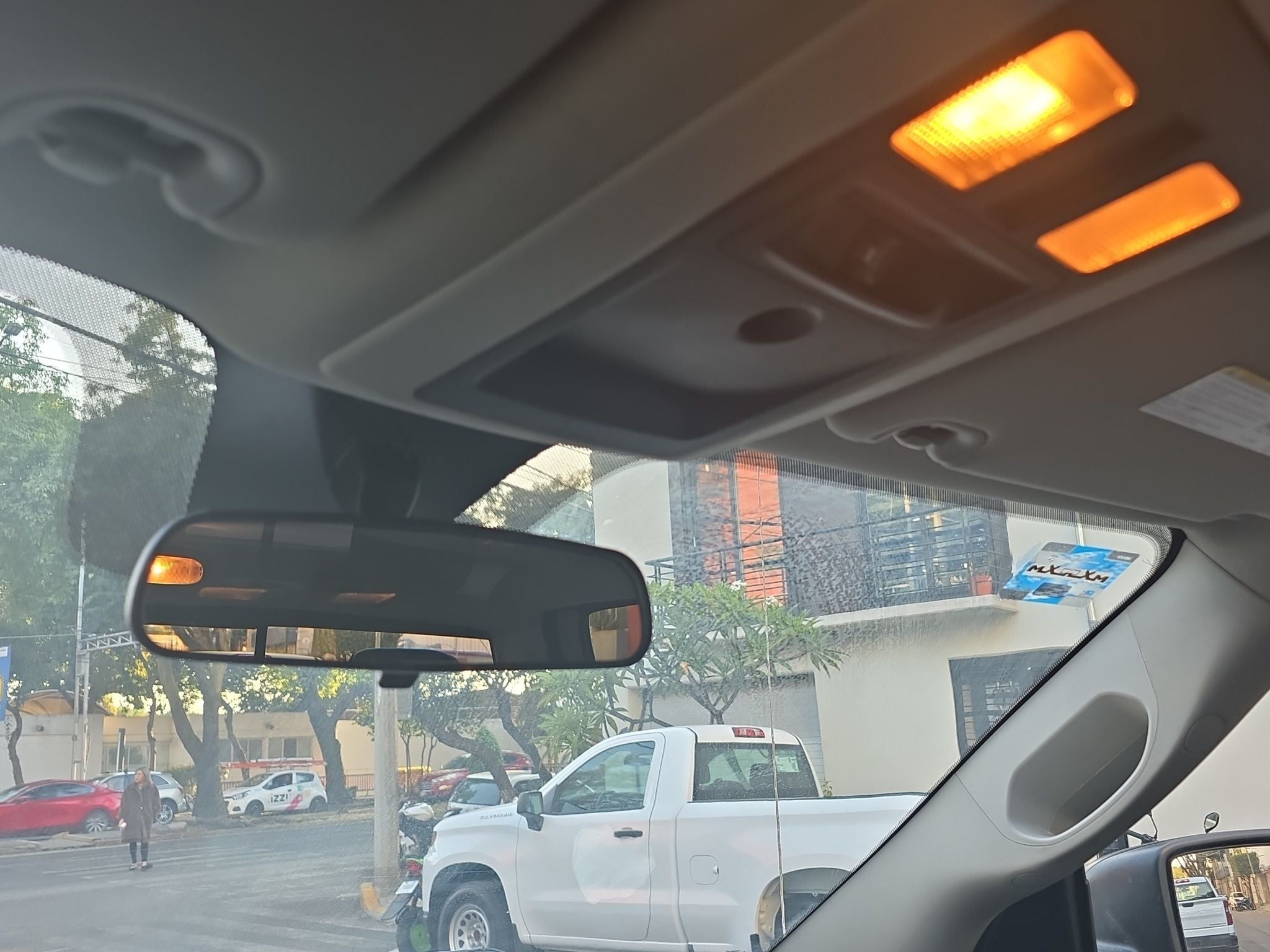 2020 RAM 1500 SLT Trabajo Crew Cab