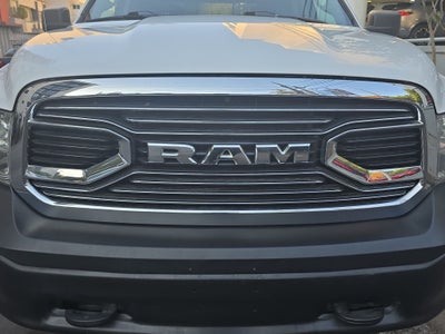 2020 RAM 1500 SLT Trabajo Crew Cab