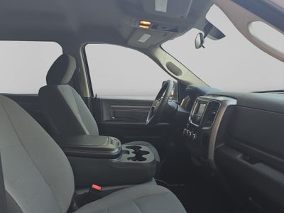 2020 RAM 1500 SLT Trabajo Crew Cab