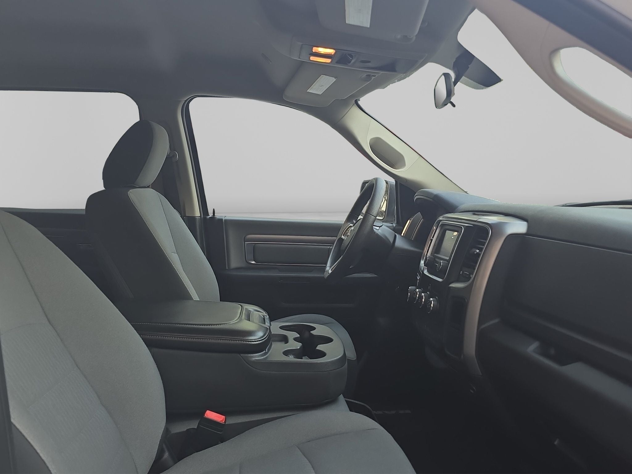 2020 RAM 1500 SLT Trabajo Crew Cab