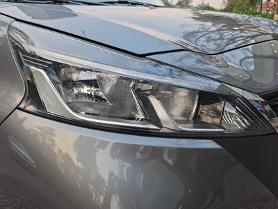 2022 Nissan March 1.6 Advance Mt