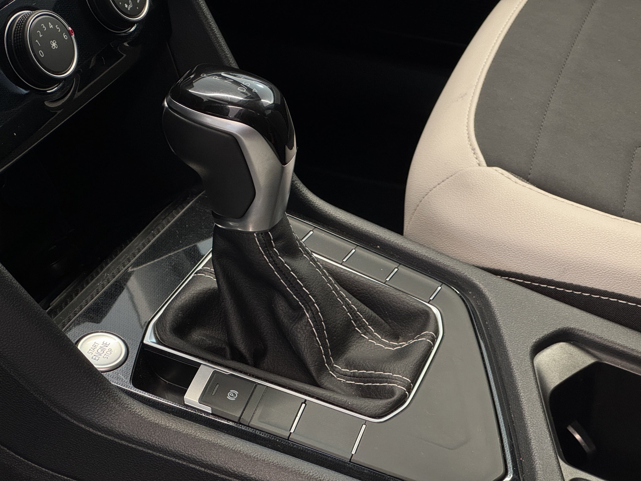 2025 Volkswagen Taos 1.4 Comfortline At