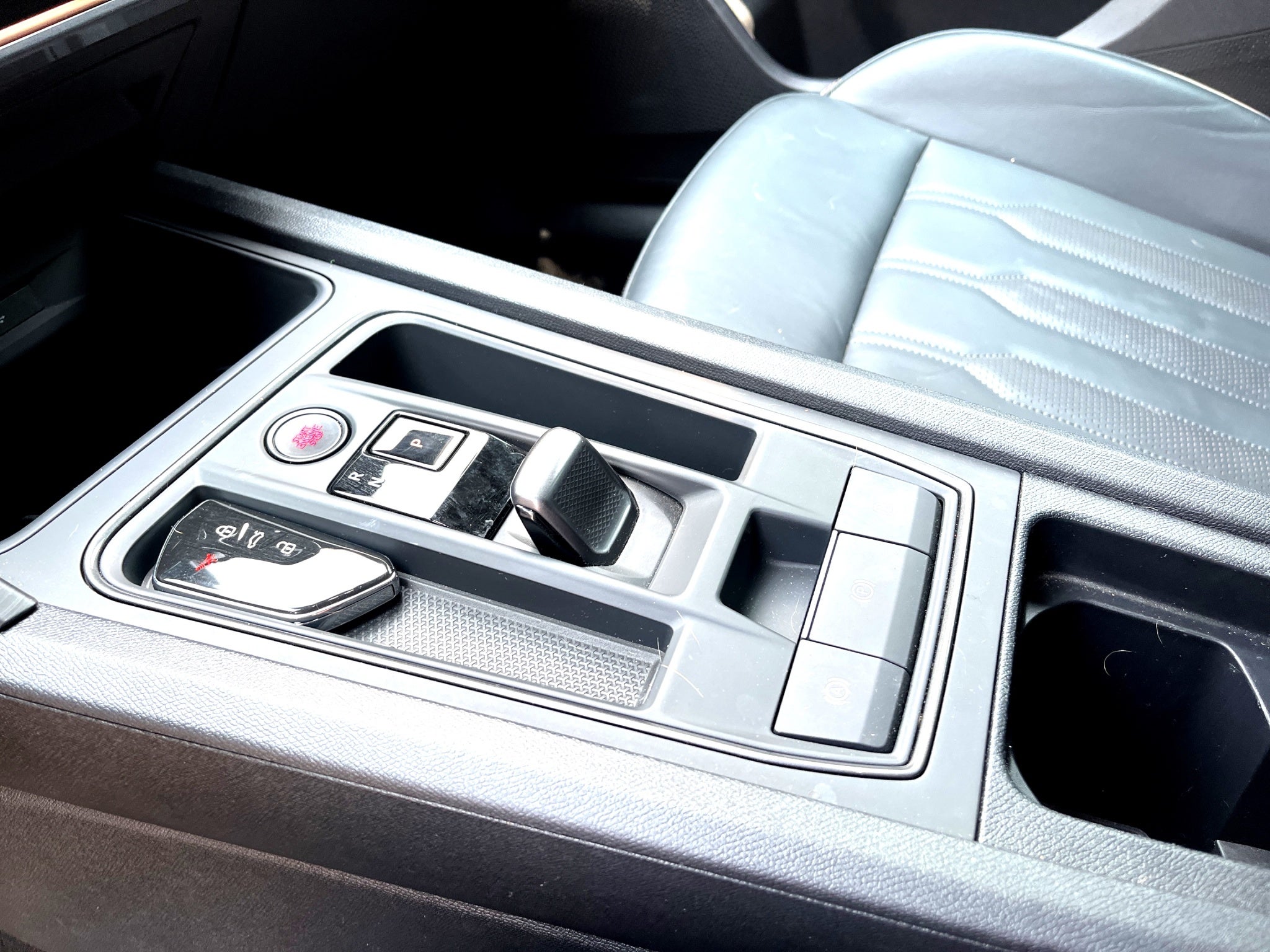 2024 Cupra Formentor 1.4T Phev At