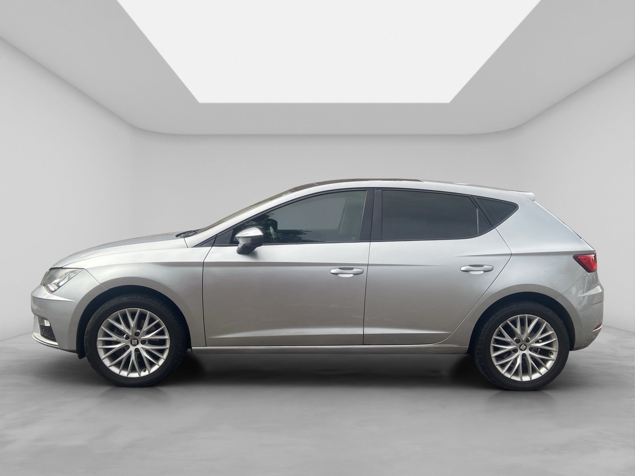 2020 Seat Leon 1.4 Style 5p 150HP Mt