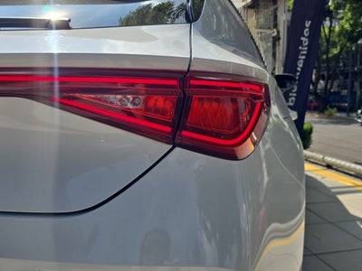 2022 Cupra Leon 2.0 300 At