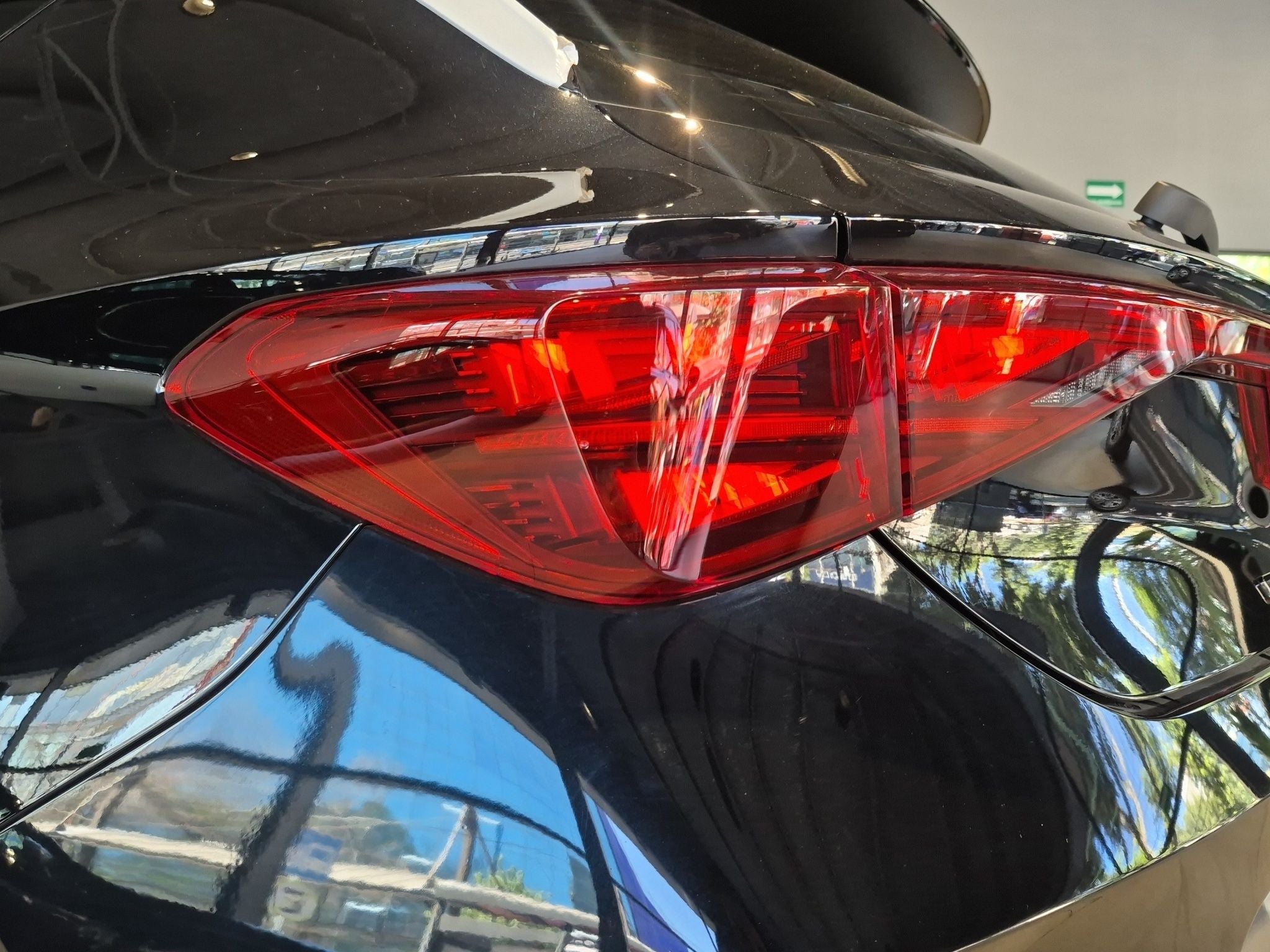 2025 Cupra Leon 2.0 300 At