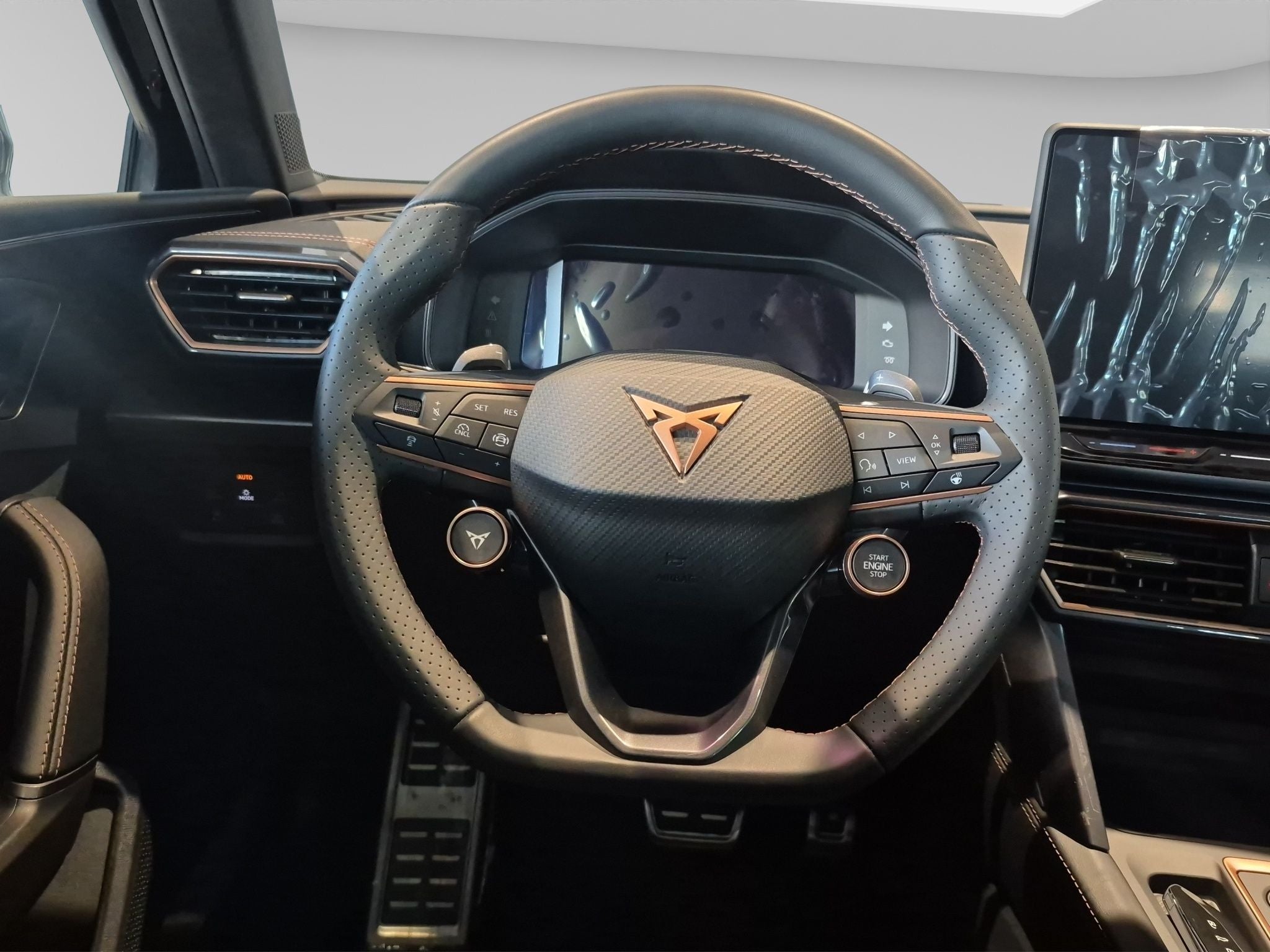 2025 Cupra Leon 2.0 300 At