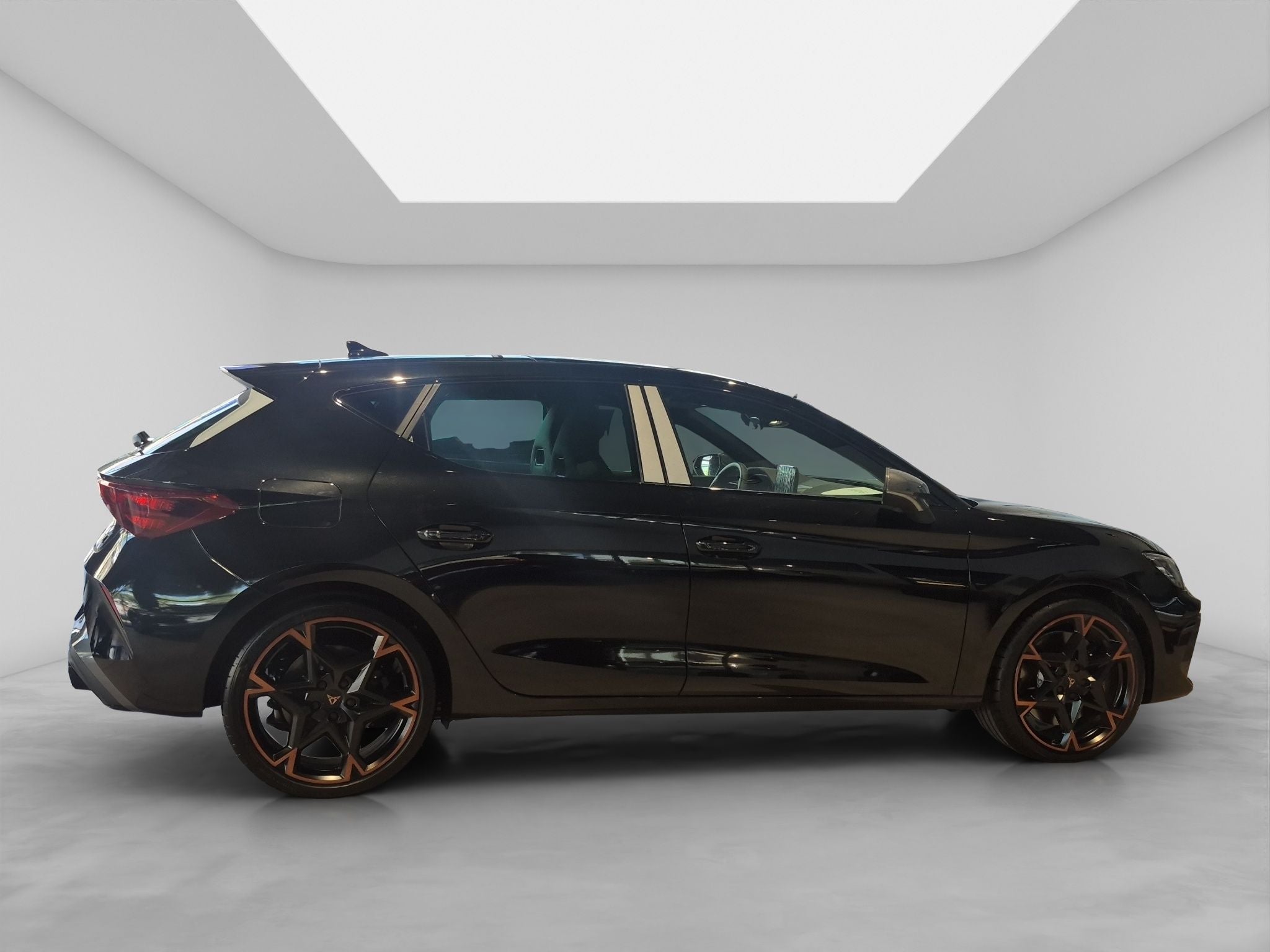 2025 Cupra Leon 2.0 300 At