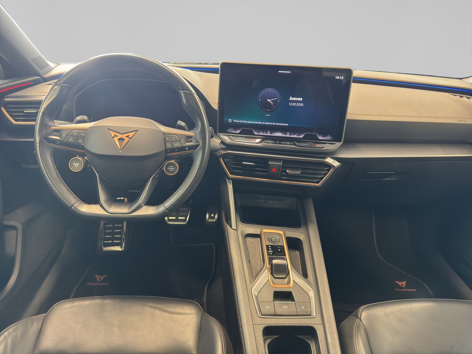 2025 Seat Leon 2.0 TSI 300 HP DSG 7 VEL PIEL/ PAIT MATE