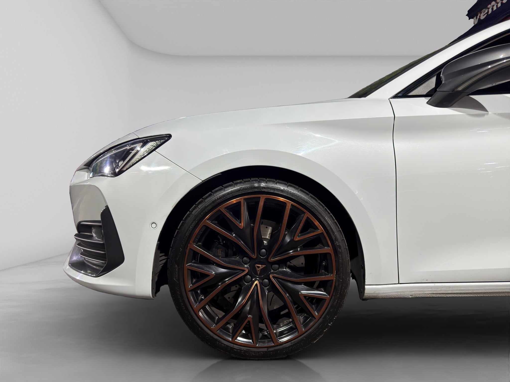 2023 Cupra Leon 2.0 300 At