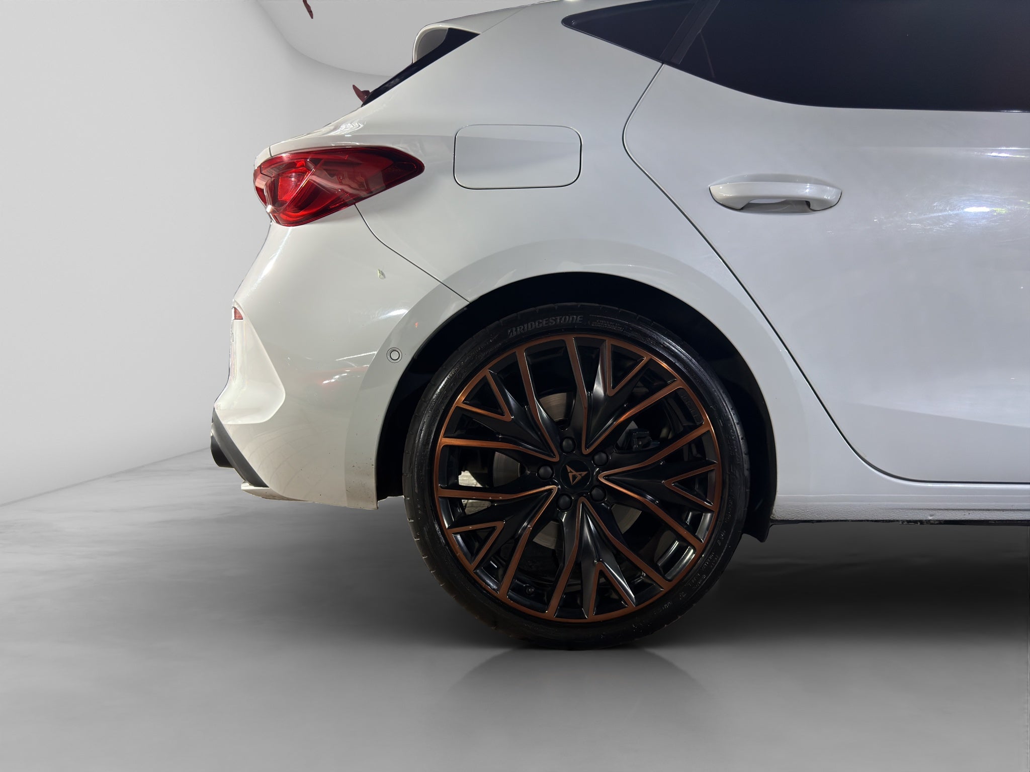 2023 Cupra Leon 2.0 300 At