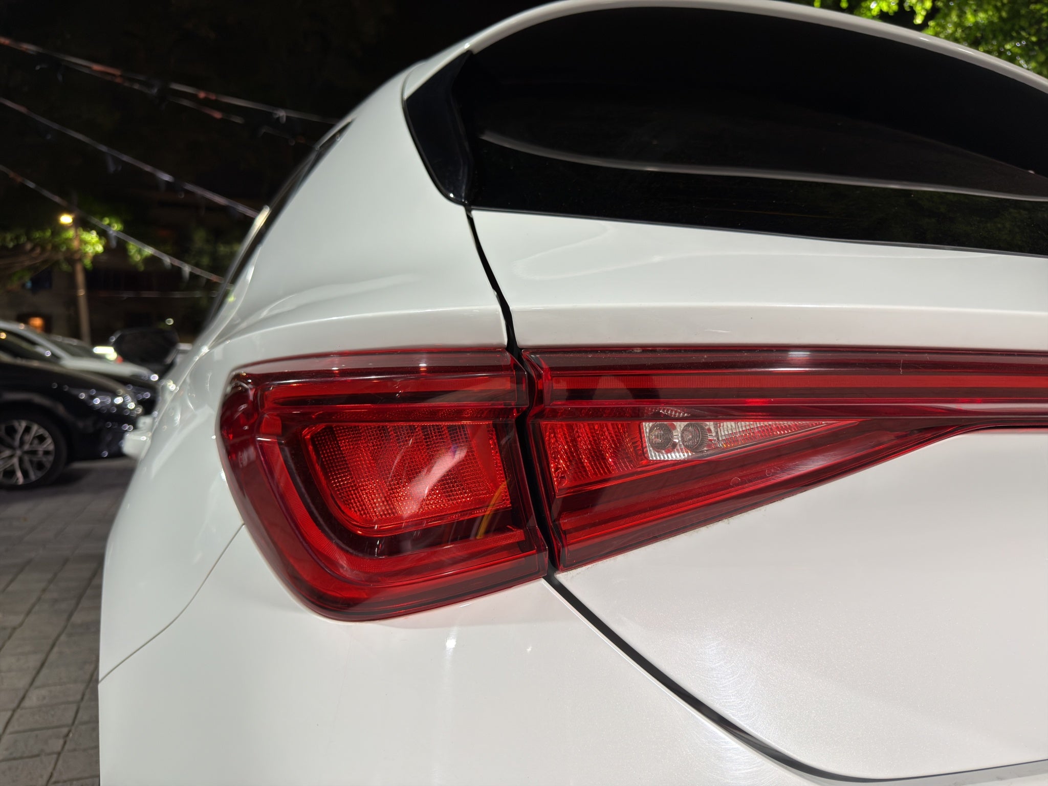 2023 Cupra Leon 2.0 300 At