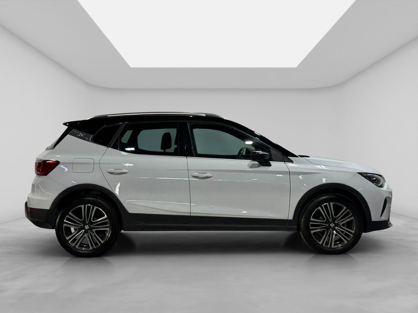 2024 Seat Arona 1.6 Xperience At