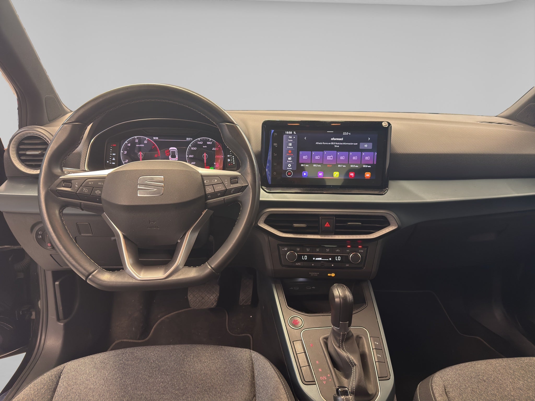 2022 Seat Arona 1.6 Xperience Triptonic