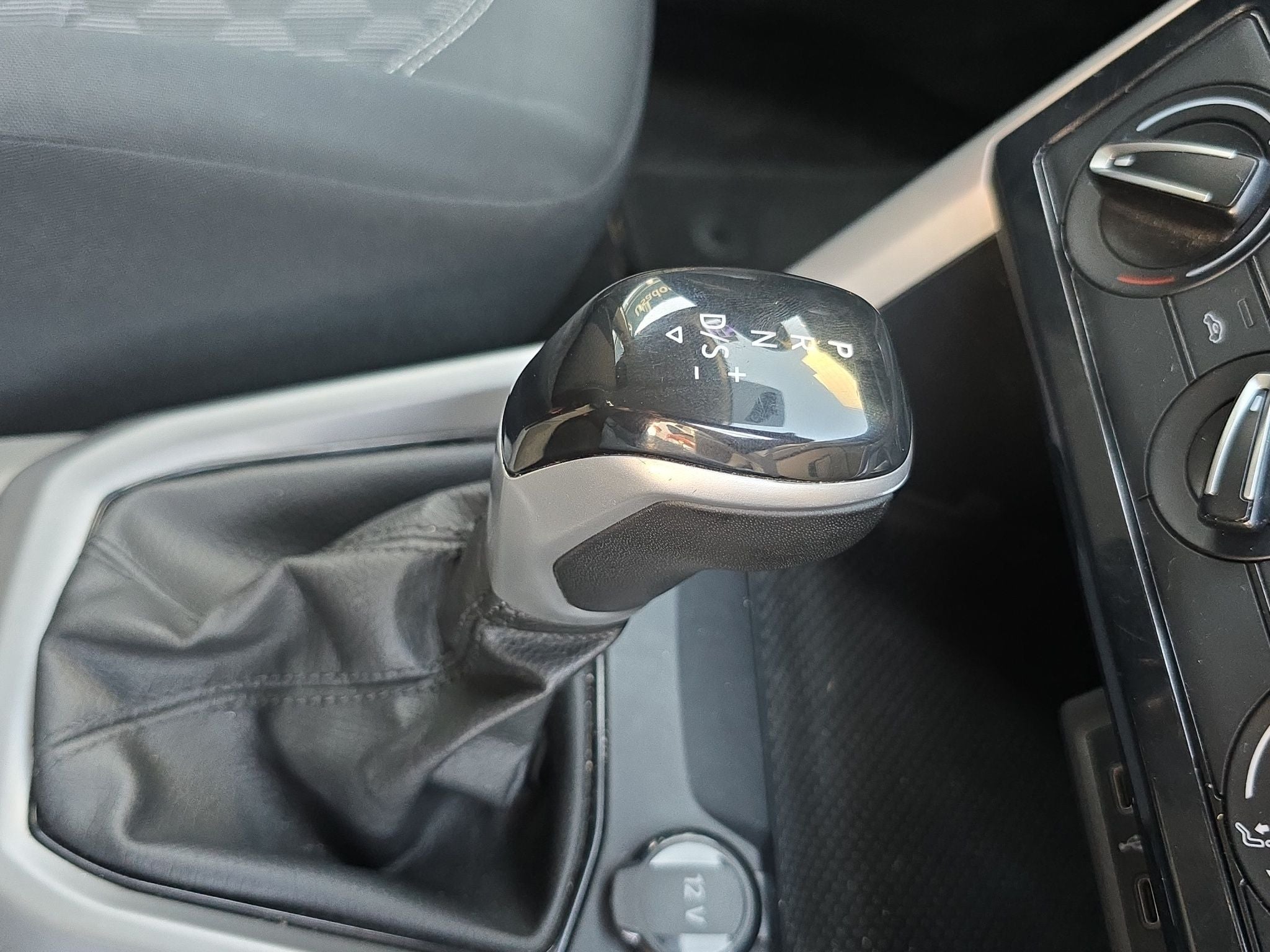 2024 Volkswagen Taigun 1.0 Trendline At